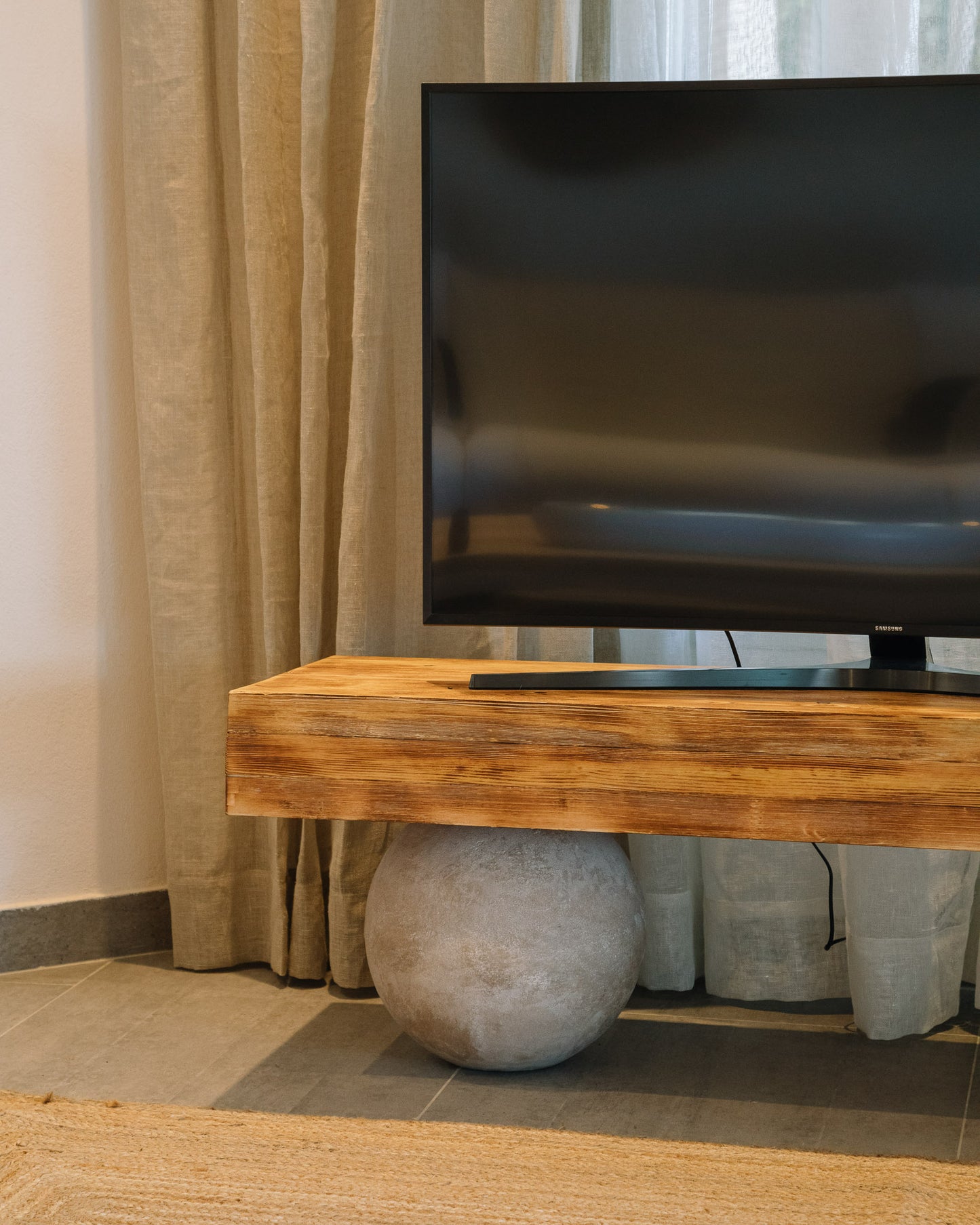 TV unit
