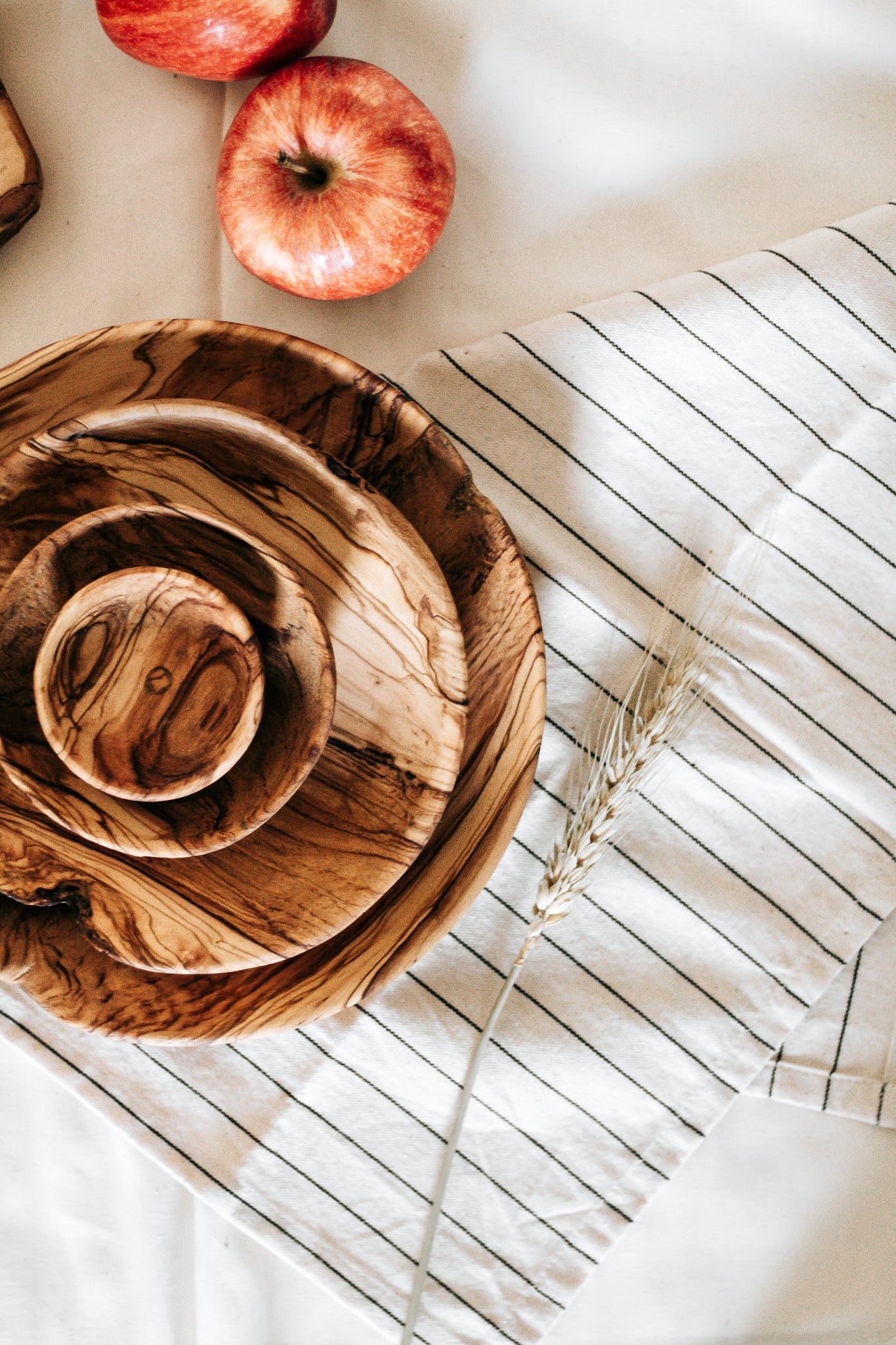 Olive plates